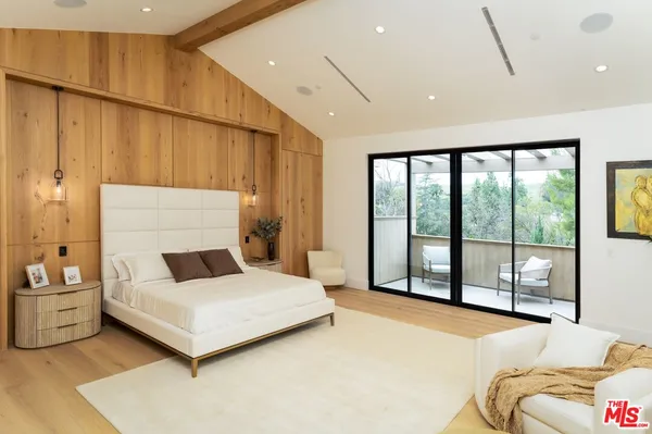 $16,495,000 | 5831 Fitzpatrick Road, Hidden Hills, CA 91302