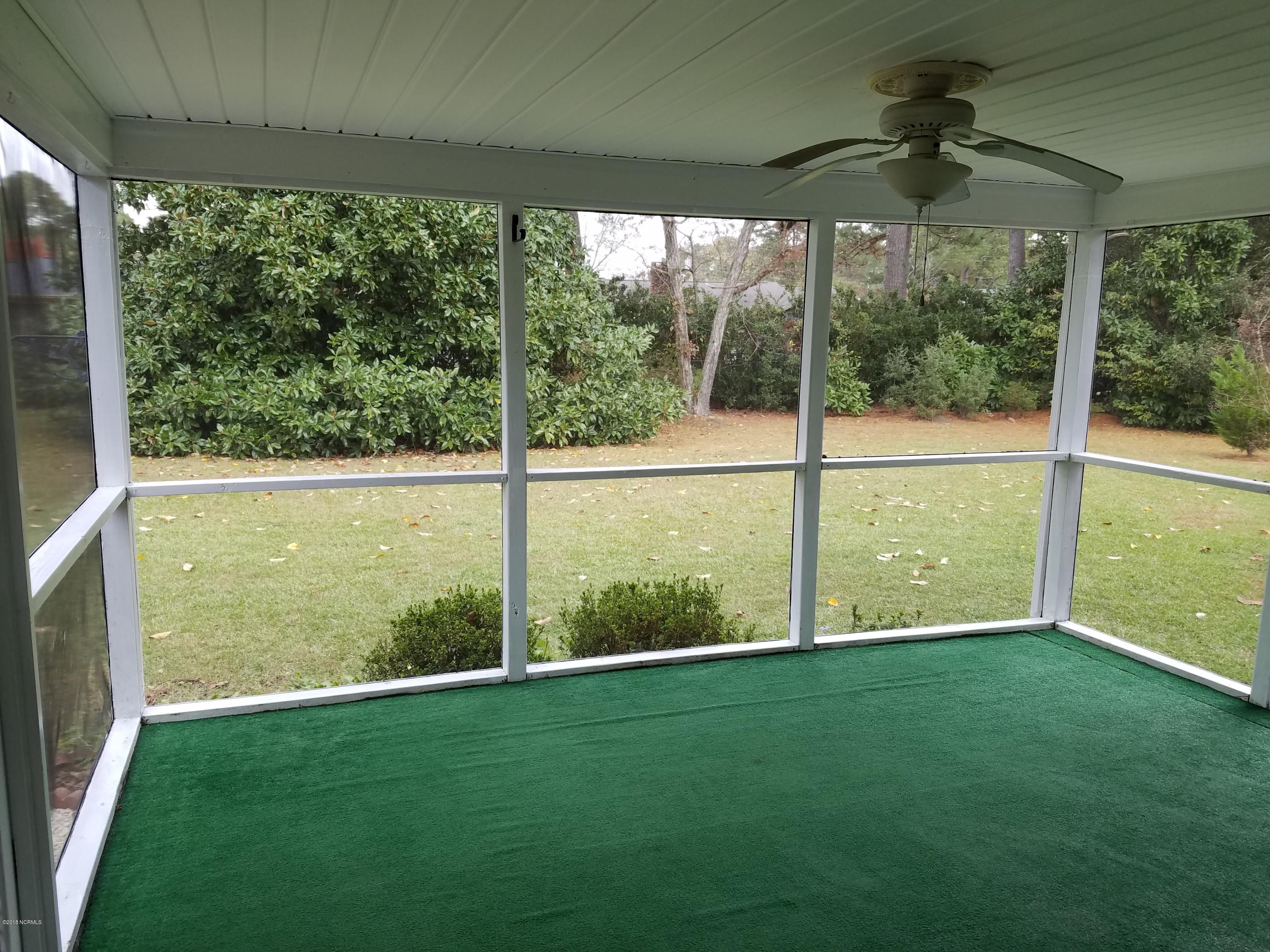 2809 Murray Hill Road Kinston, NC 28504 - Photo 5 of 26 Screened Rear Porch
