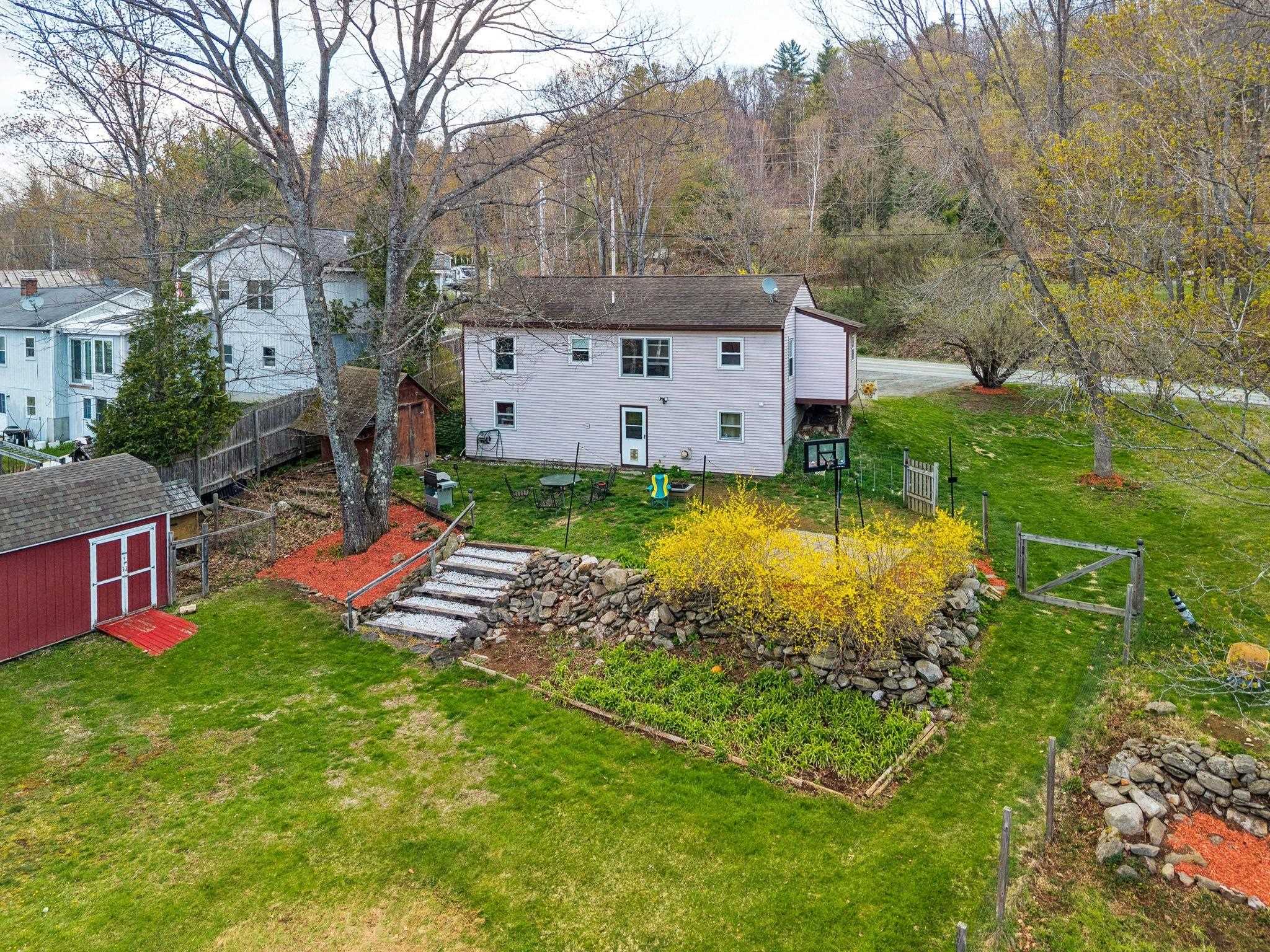 463 Highway 12 Hartland, VT 05048 - Photo 24 of 28