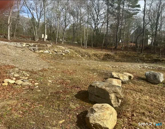 $157,000 | 206 Stawicki Road, Thompson, CT 06255