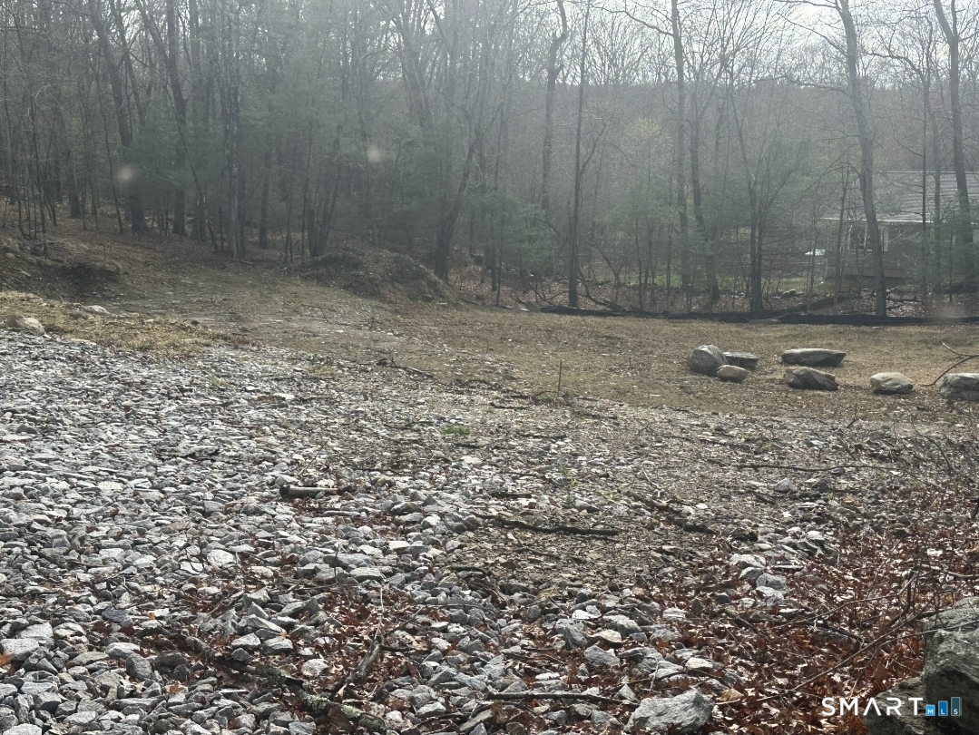 206 Stawicki Road Thompson, CT 06255 - Photo 5 of 7