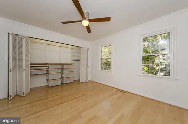 $4,995 | 734 North Vermont Street North, Arlington, VA 22203
