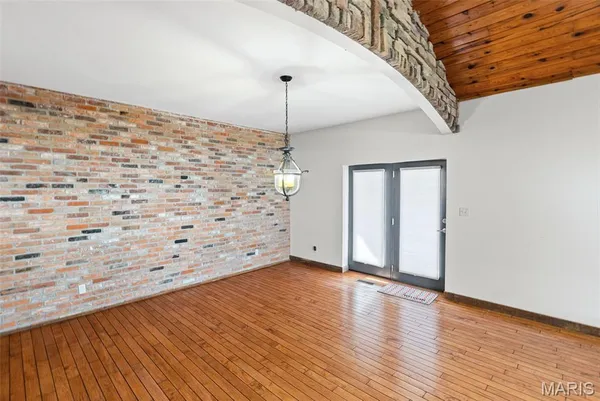 $950,000 | 4242 Quirin Road, Smithton, IL 62285