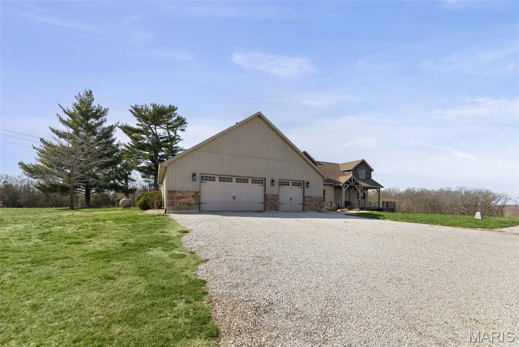 4242 Quirin Road Smithton, IL 62285 - Photo 2 of 81