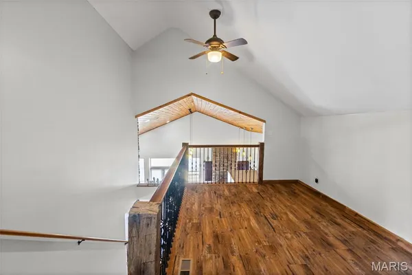 $950,000 | 4242 Quirin Road, Smithton, IL 62285