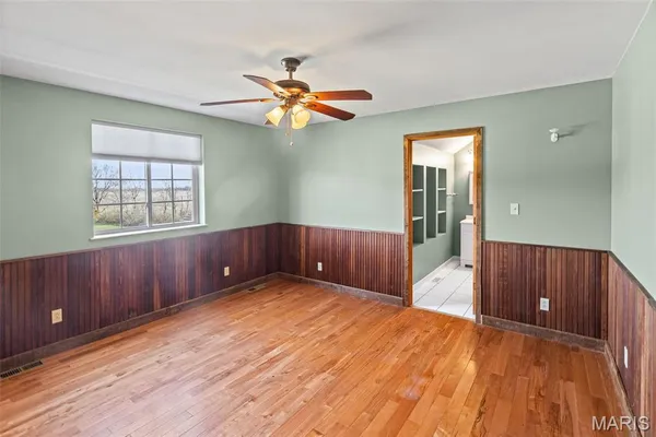 $950,000 | 4242 Quirin Road, Smithton, IL 62285