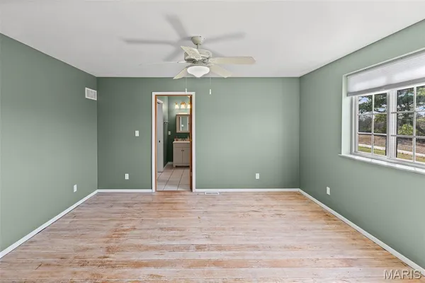 $950,000 | 4242 Quirin Road, Smithton, IL 62285