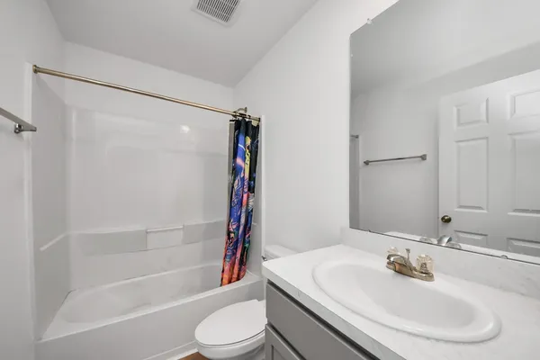 $1,900 | 14606 Whitstone Gully Way, Rosharon, TX 77583