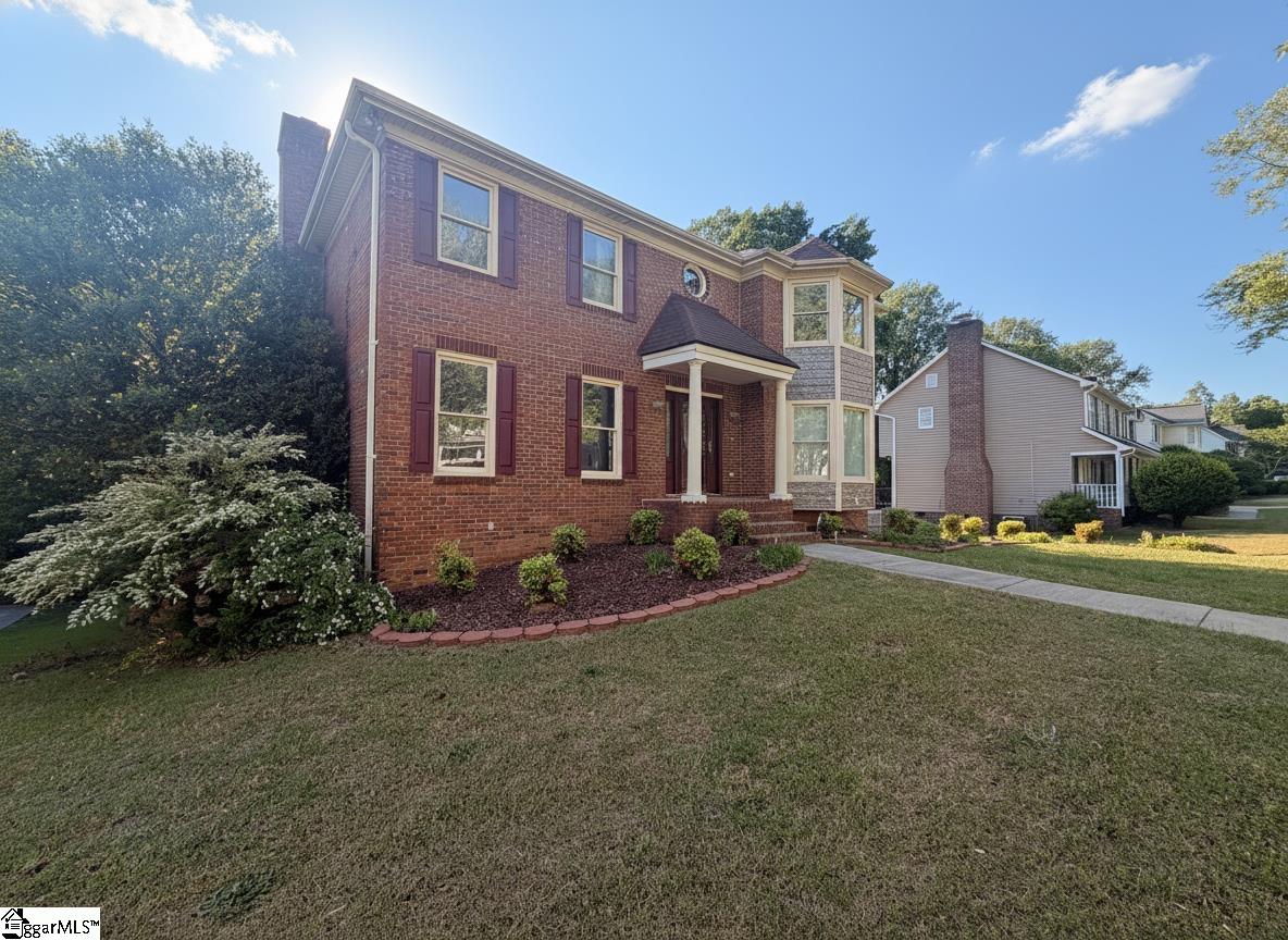 222 Cross Field Road Greenville, SC 29607 - Photo 3 of 34 Gallery Image 3