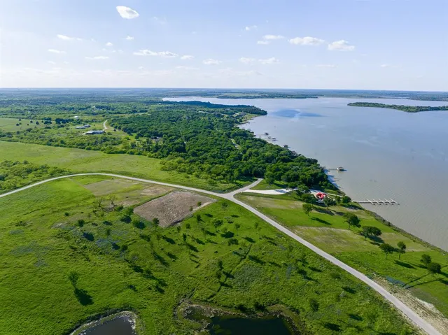 a view of a lake and outdoor space