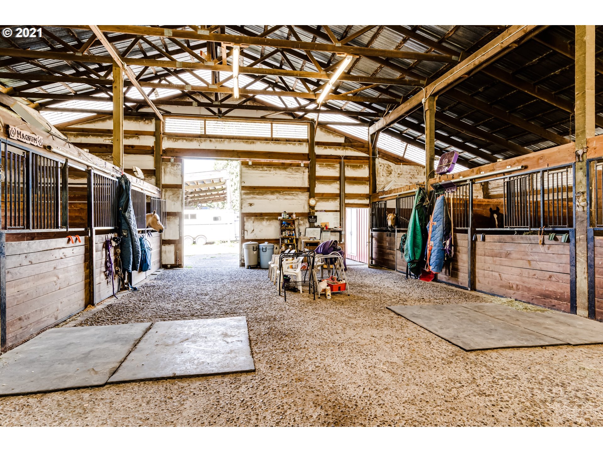 79385 Sears Road Cottage Grove, OR 97424 - Photo 20 of 32 a view of a room with gym equipment