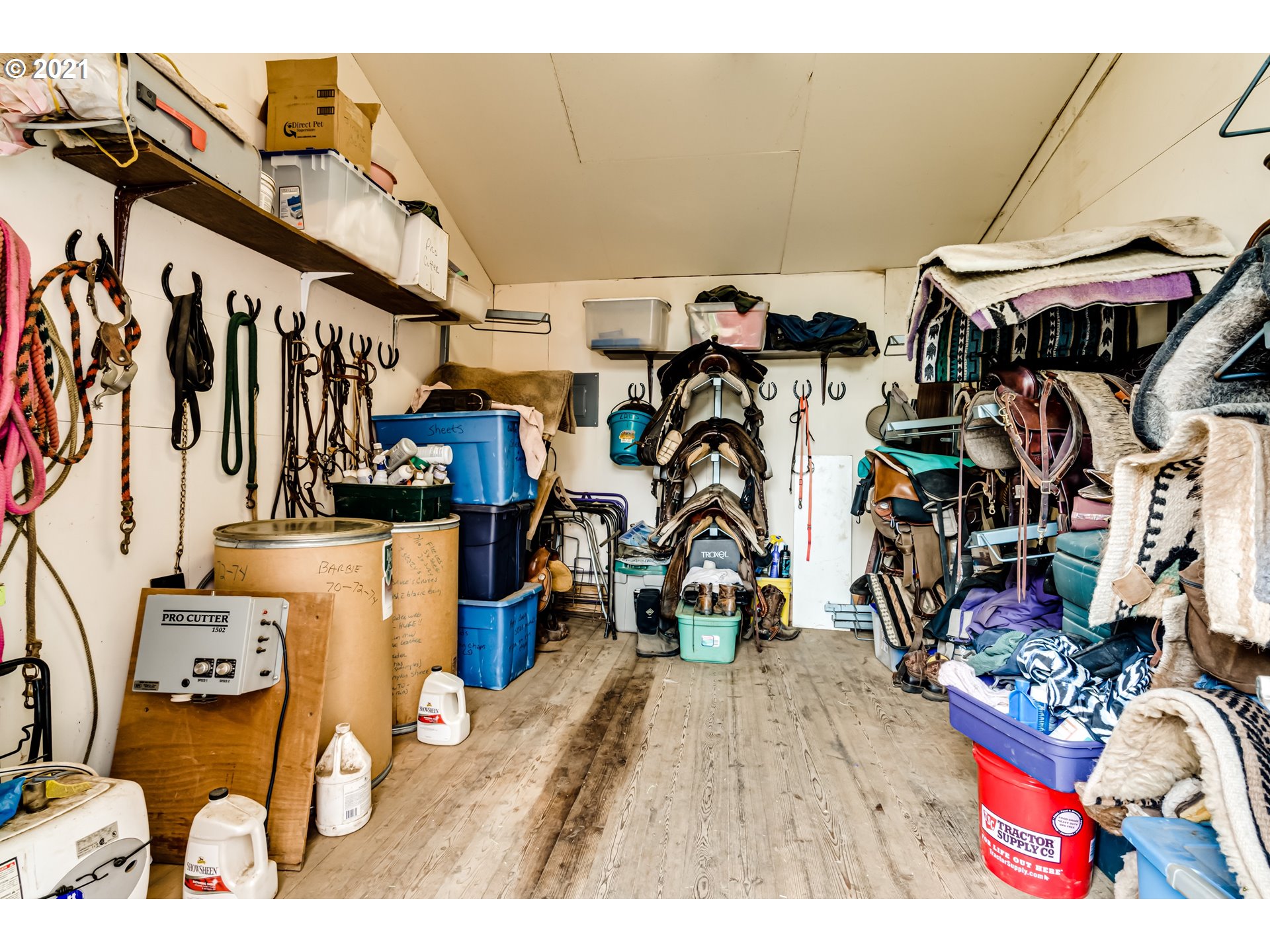 79385 Sears Road Cottage Grove, OR 97424 - Photo 21 of 32 a view of storage and utility room