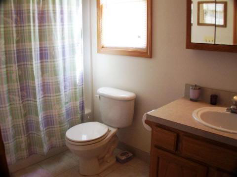 1092 Mackie Road Allenton, MI 48002 - Photo 5 of 11 943063-4.JPG