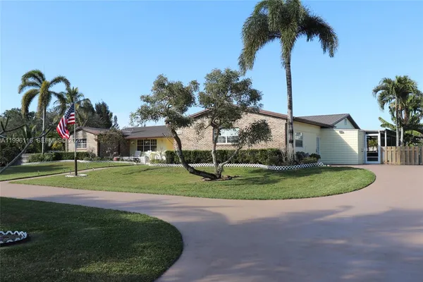 $2,400,000 | 18901 Southwest 63rd Street, Southwest Ranches, FL 33332