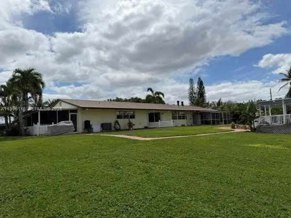 $2,400,000 | 18901 Southwest 63rd Street, Southwest Ranches, FL 33332