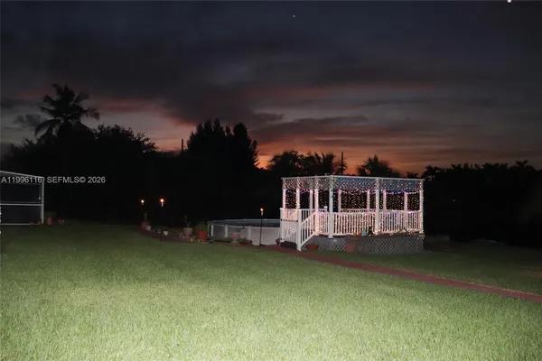 $2,400,000 | 18901 Southwest 63rd Street, Southwest Ranches, FL 33332