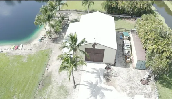$2,400,000 | 18901 Southwest 63rd Street, Southwest Ranches, FL 33332
