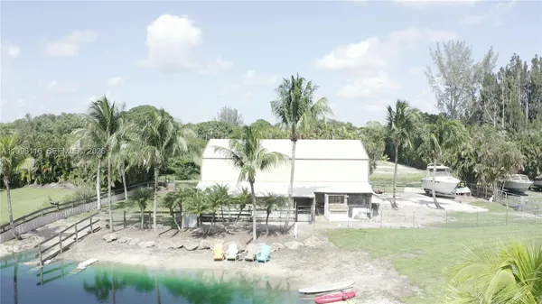 $2,400,000 | 18901 Southwest 63rd Street, Southwest Ranches, FL 33332
