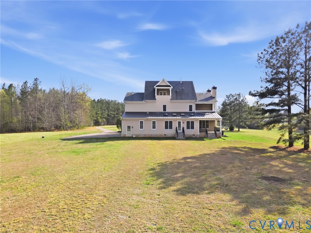 2880 Millmount Parkway Powhatan, VA 23139 - Photo 26 of 36 a view of a swimming pool with an ocean view