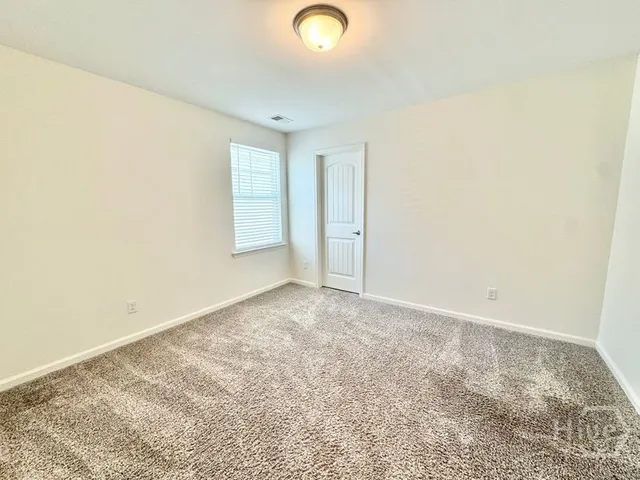 $2,300 | 28 Pomona Circle, Savannah, GA 31419