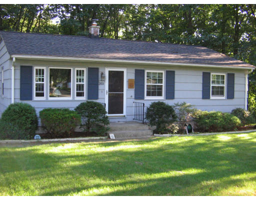203 Overland Street Springfield, MA 01118 - Photo 1 of 9 Gallery Image 1
