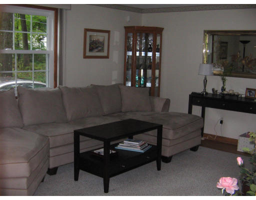 203 Overland Street Springfield, MA 01118 - Photo 2 of 9 Gallery Image 2
