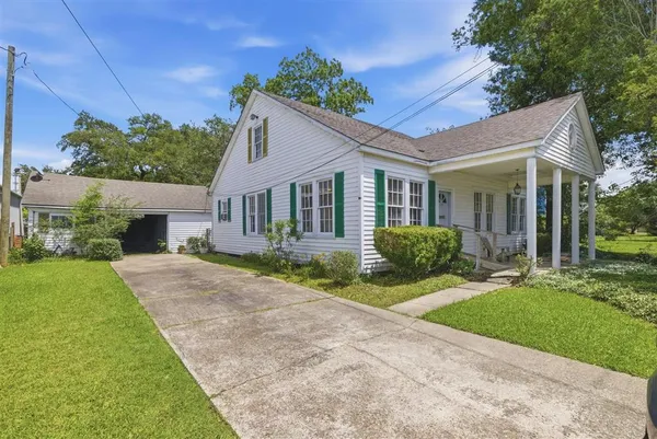 $105,000 | 714 North Lake Arthur Avenue, Jennings, LA 70546