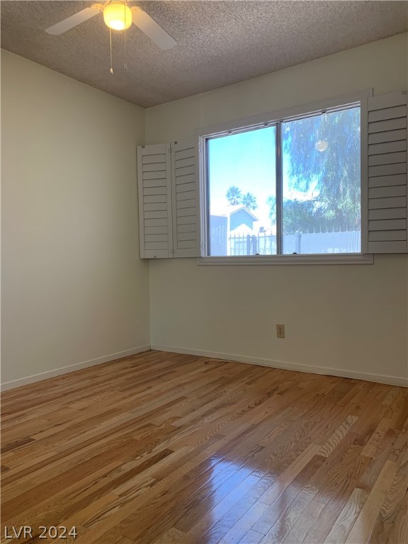 554 Chelsea Drive Henderson, NV 89014 - Photo 18 of 33