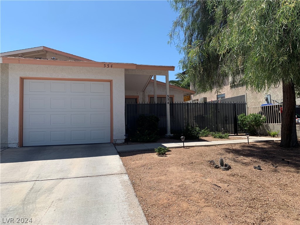 554 Chelsea Drive Henderson, NV 89014 - Photo 2 of 33
