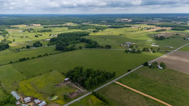 $682,500 | 187 Campbellsville Pike, Ethridge, TN 38456