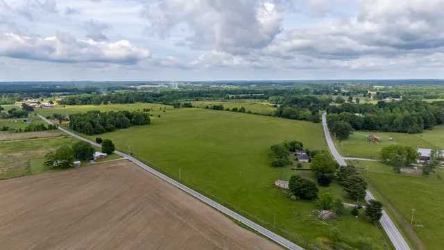 $682,500 | 187 Campbellsville Pike, Ethridge, TN 38456