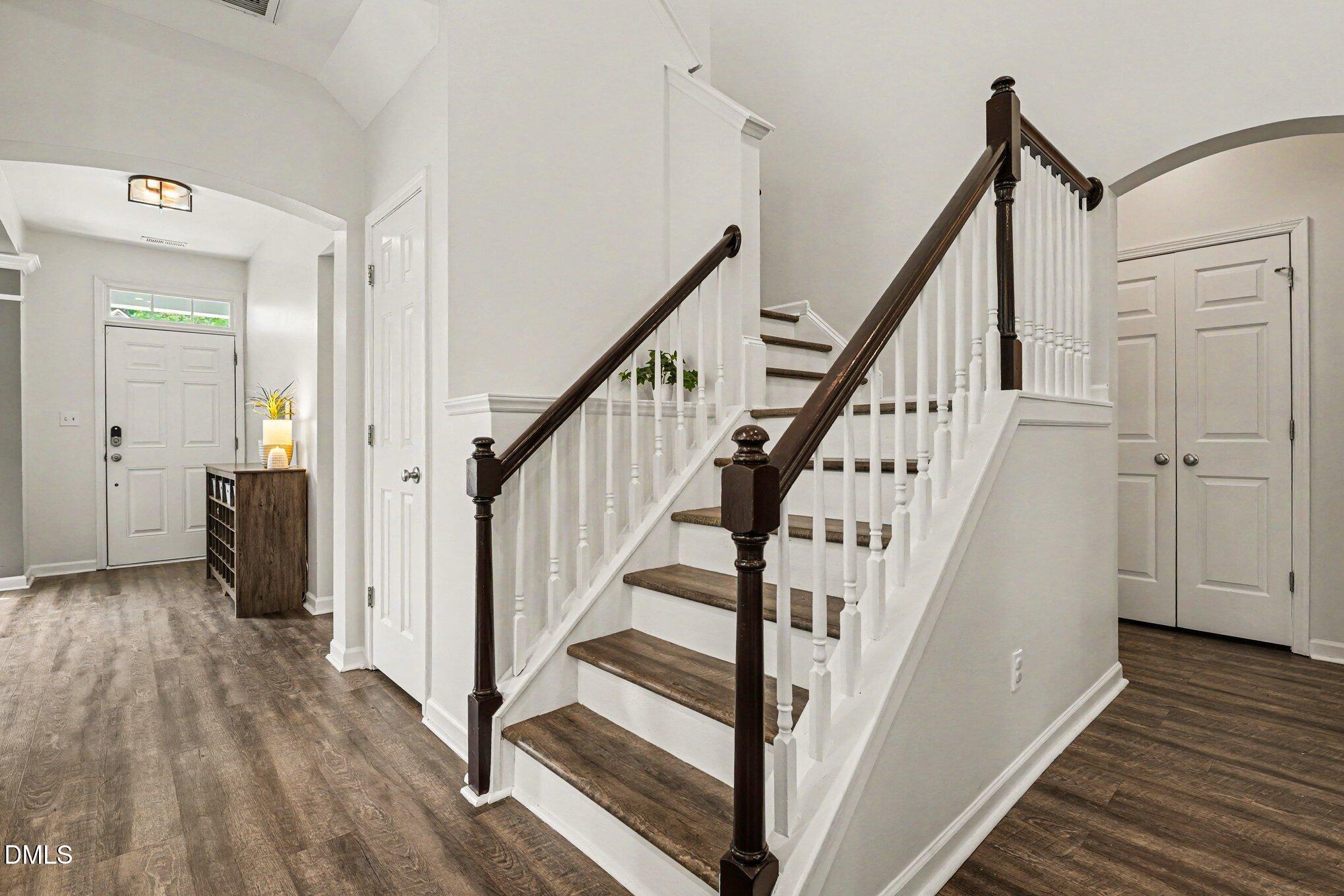313 Scarcliffe Court Rolesville, NC 27571 - Photo 5 of 31