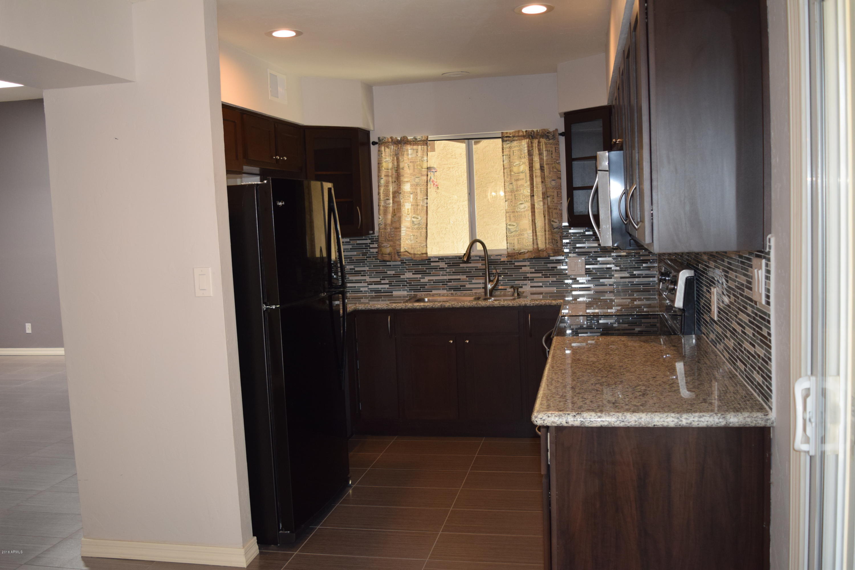 2904 South Price Road Tempe, AZ 85282 - Photo 1 of 13 DSC_0041
