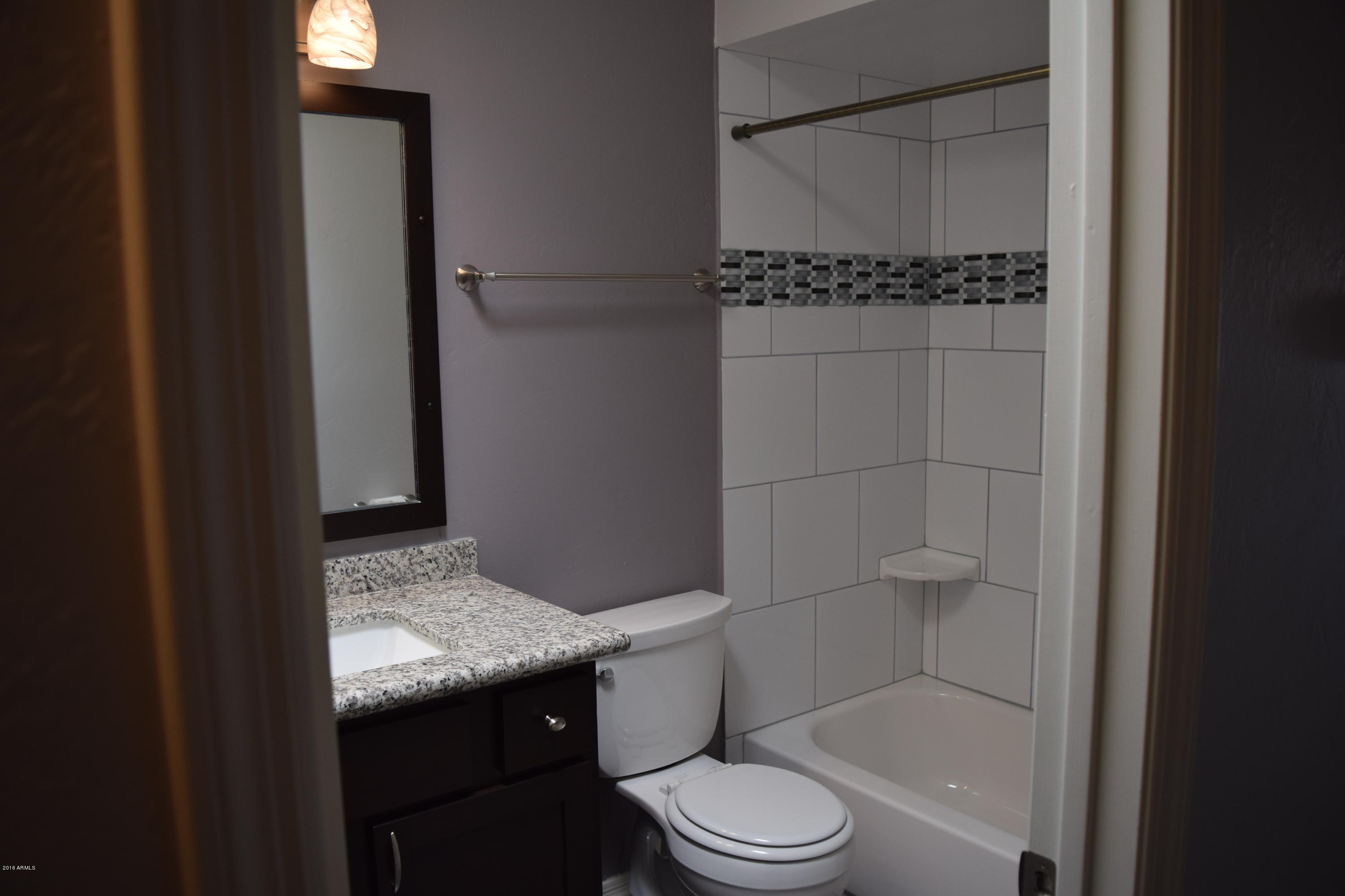 2904 South Price Road Tempe, AZ 85282 - Photo 8 of 13 DSC_0036