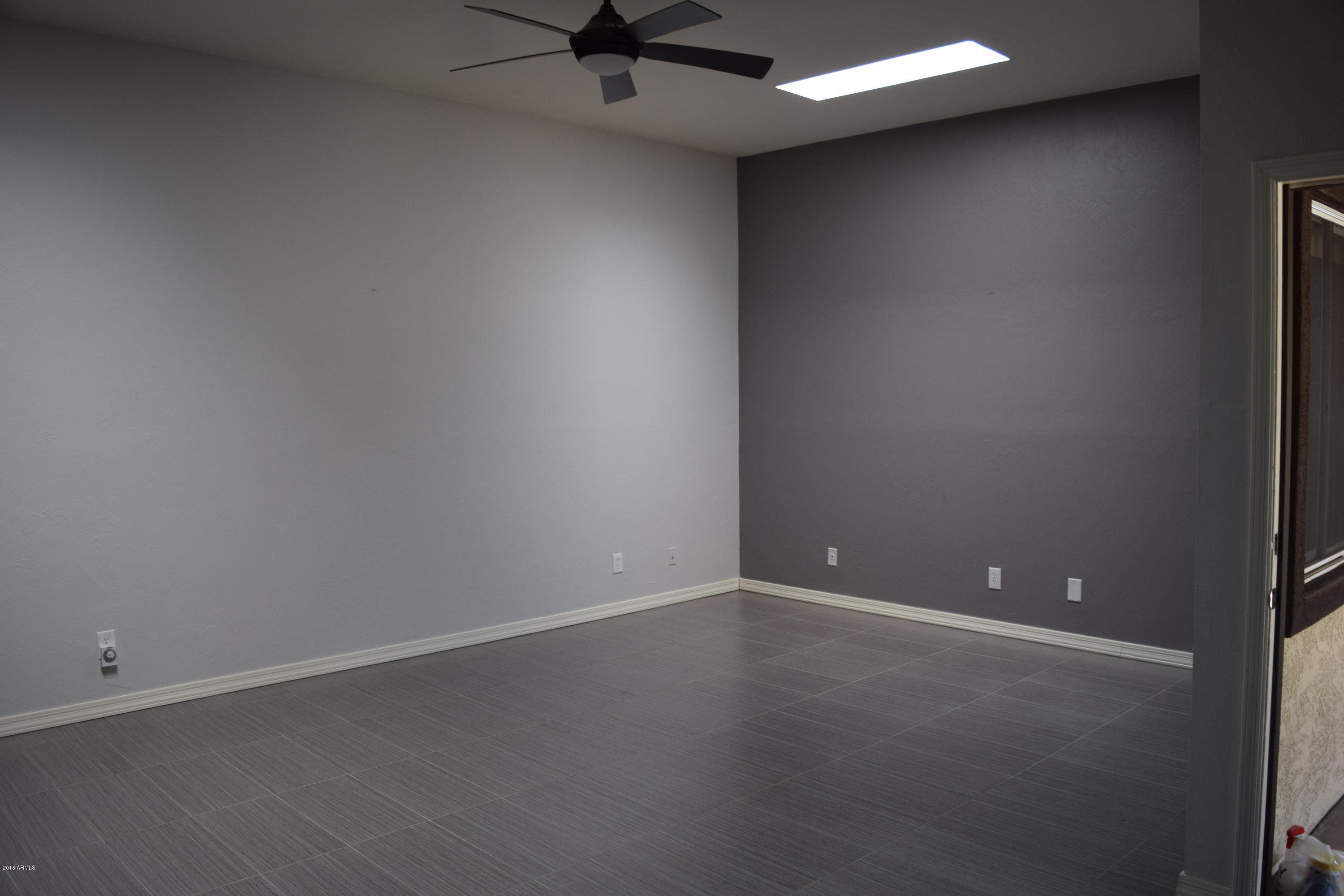 2904 South Price Road Tempe, AZ 85282 - Photo 9 of 13 DSC_0043