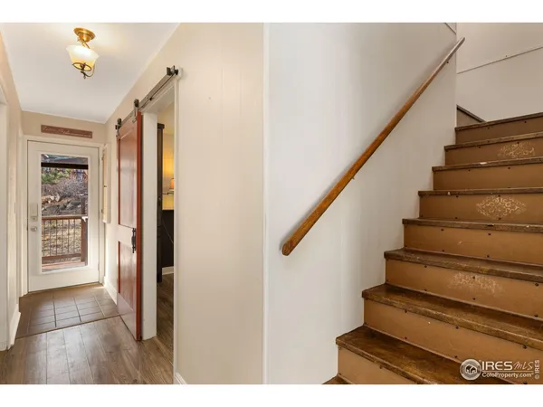 a view of entryway