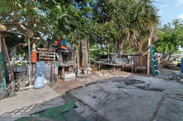 $245,000 | 1136 Lakewood Park Drive, Daytona Beach, FL 32117