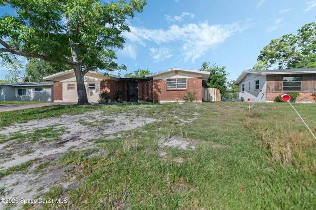 $245,000 | 1136 Lakewood Park Drive, Daytona Beach, FL 32117