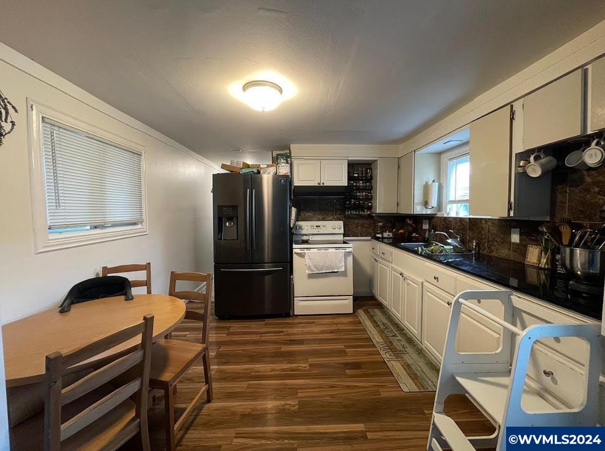 2145 North 31st Street, Unit 1 Springfield, OR 97477 - Photo 5 of 37 Gallery Image 5