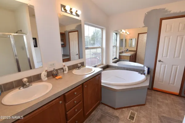 $395,000 | 7598 North Hazelwood Drive, Williams, AZ 86046