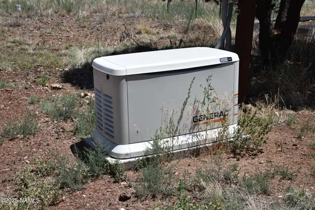 $395,000 | 7598 North Hazelwood Drive, Williams, AZ 86046