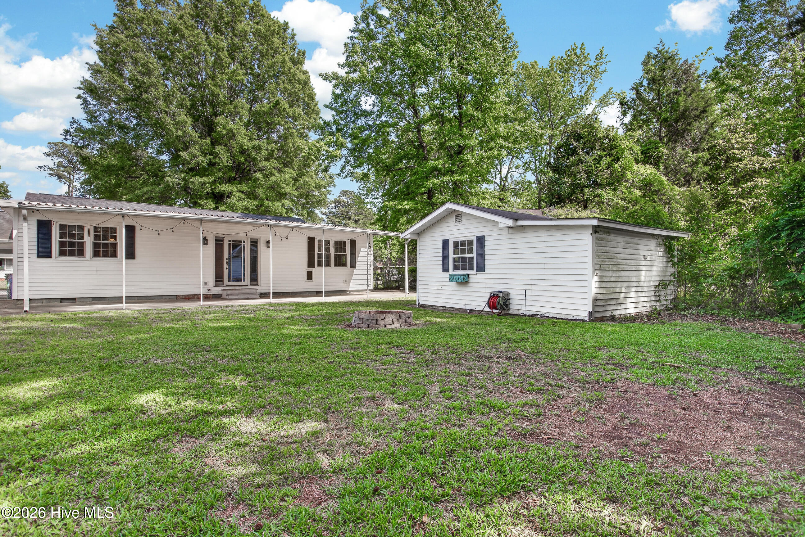 1115 Clifton Road Jacksonville, NC 28540 - Photo 30 of 34 01-2-4