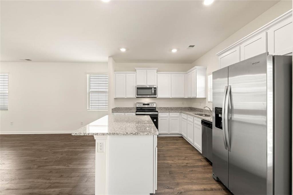 11950 Aukerman Way Hampton, GA 30228 - Photo 5 of 15