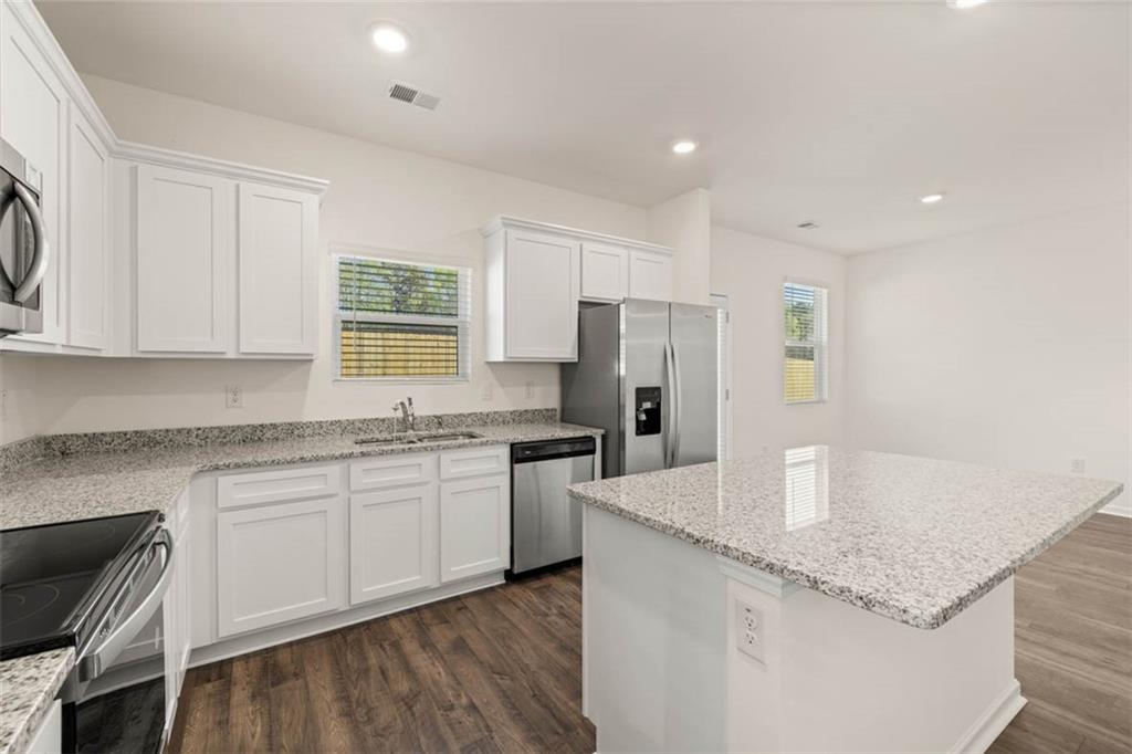 11950 Aukerman Way Hampton, GA 30228 - Photo 6 of 15