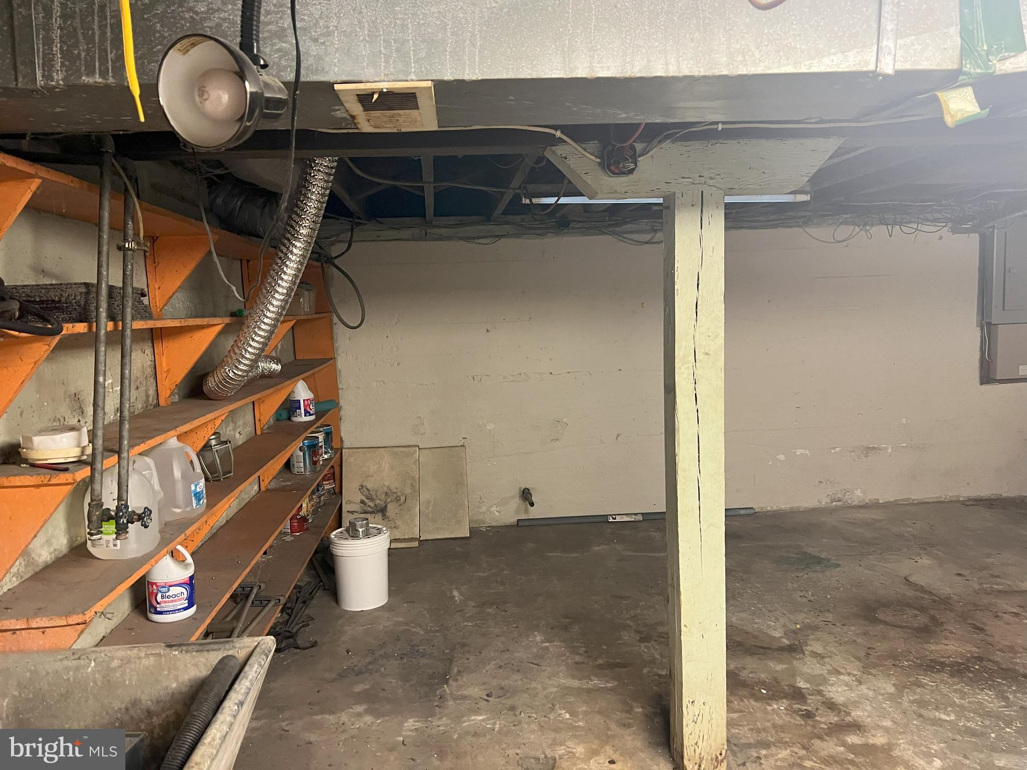 6730 Solomons Island Road North Owings, MD 20736 - Photo 31 of 39 Basement / Storage
