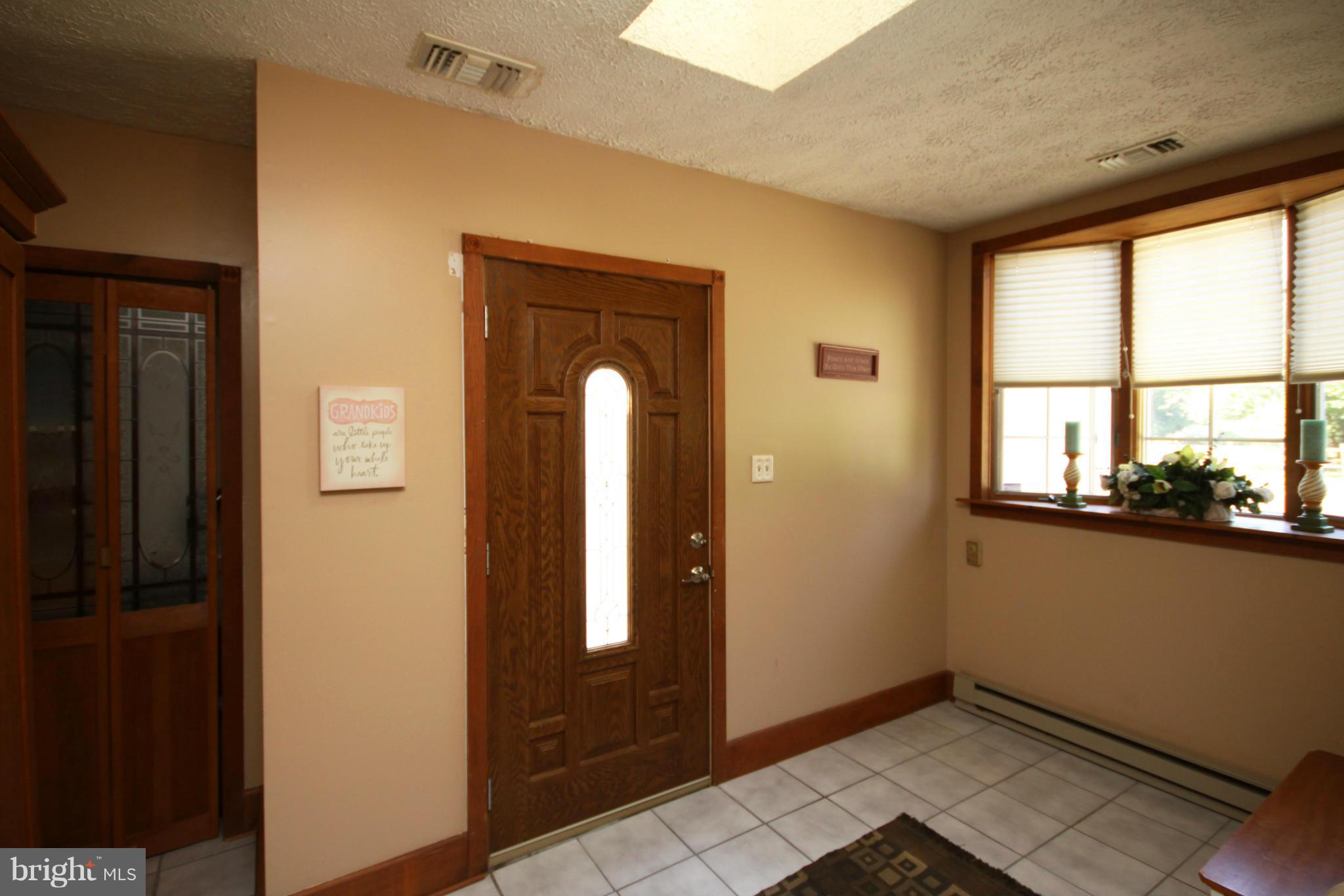 1829 Cremen Road Pasadena, MD 21122 - Photo 11 of 30 Interior (General)