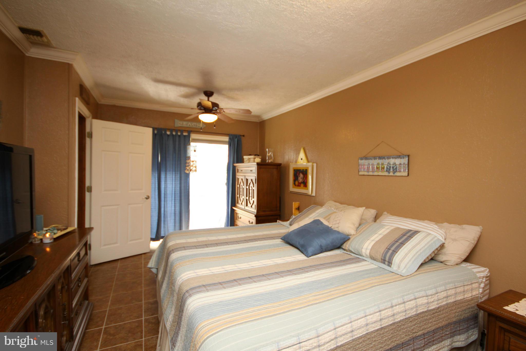 1829 Cremen Road Pasadena, MD 21122 - Photo 23 of 30 Bedroom (Master)
