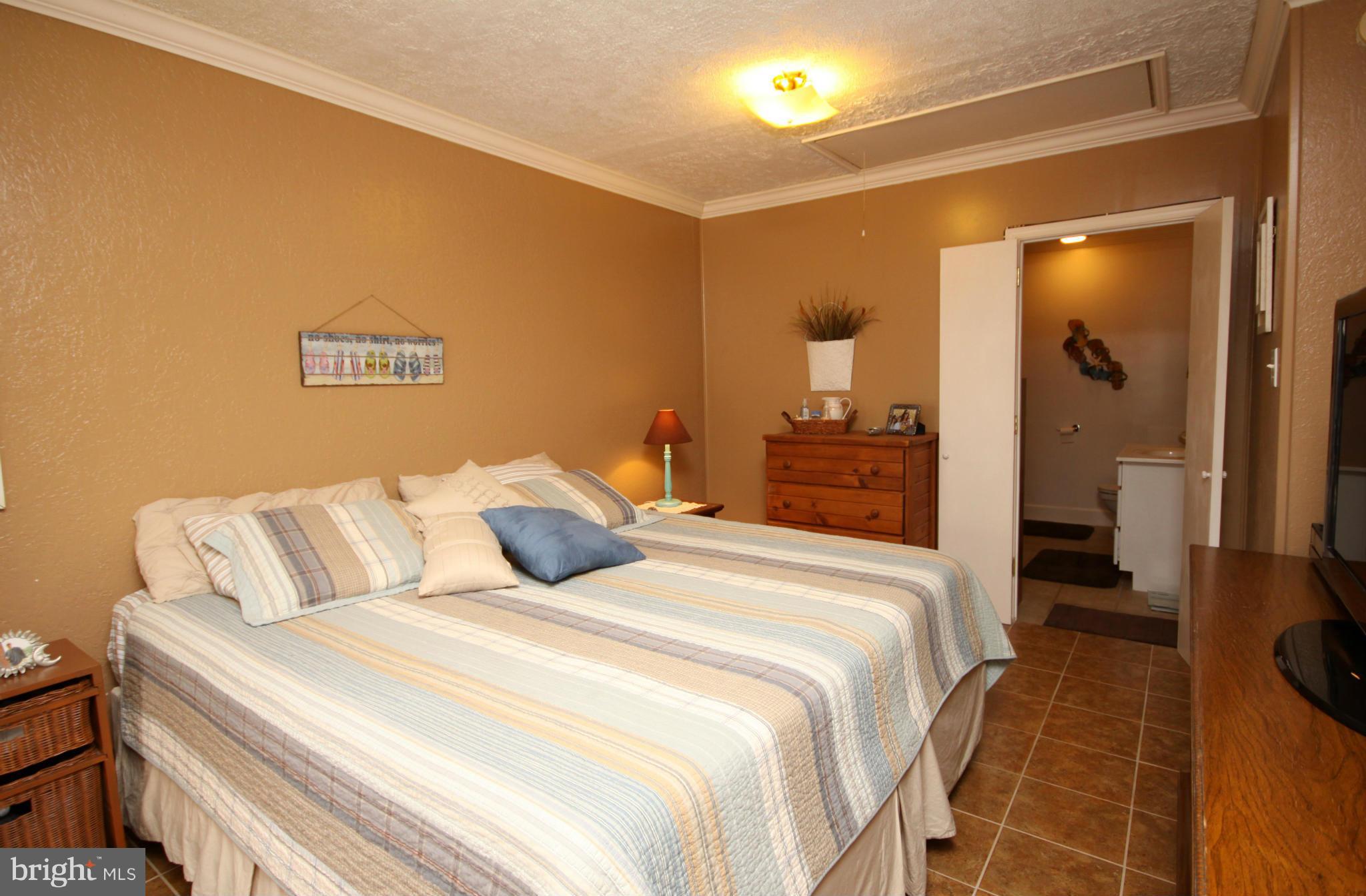 1829 Cremen Road Pasadena, MD 21122 - Photo 25 of 30 Bedroom (Master)
