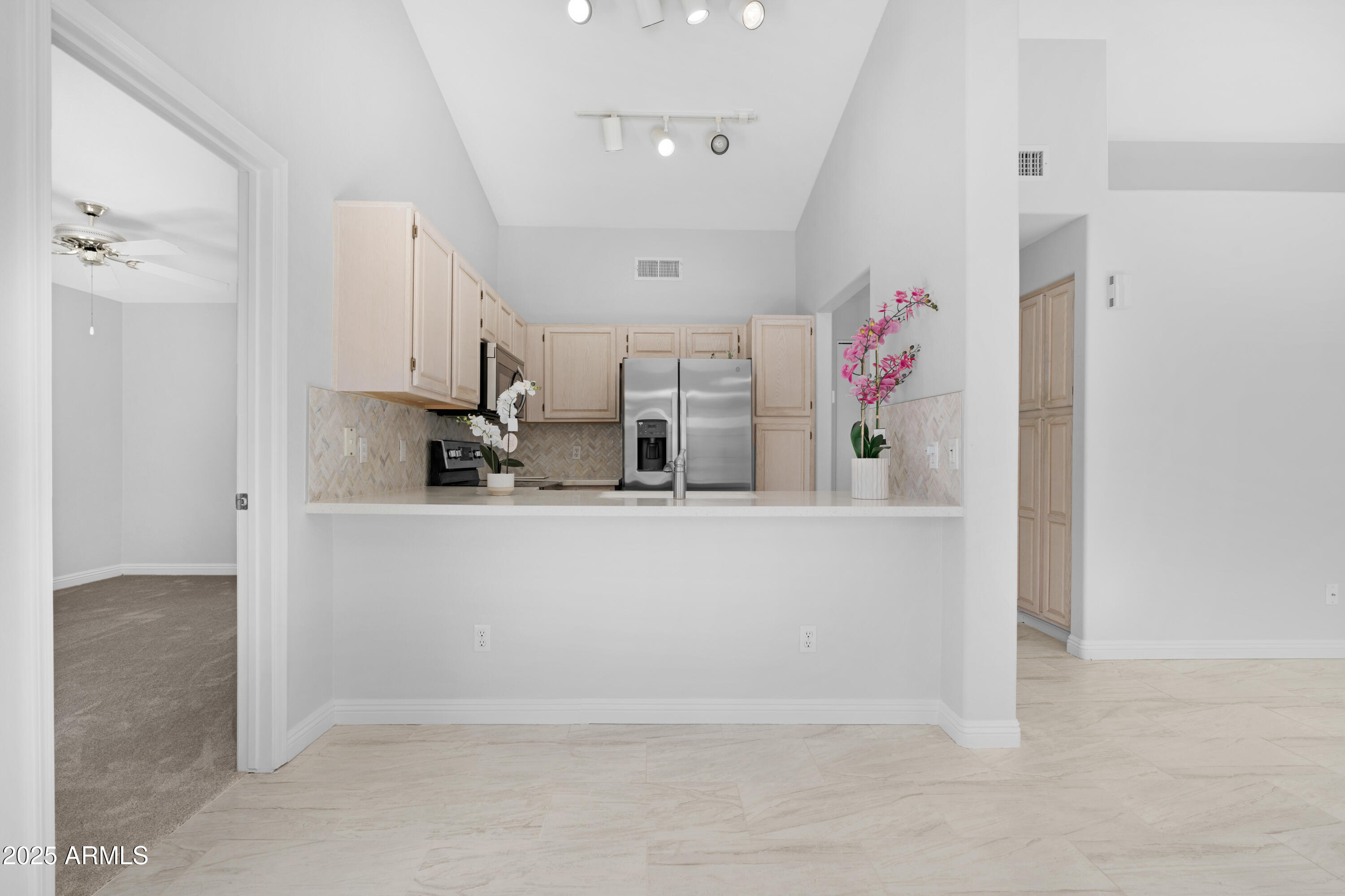 14300 West Bell Road, Unit 392 Surprise, AZ 85374 - Photo 17 of 61 Gallery Image 17