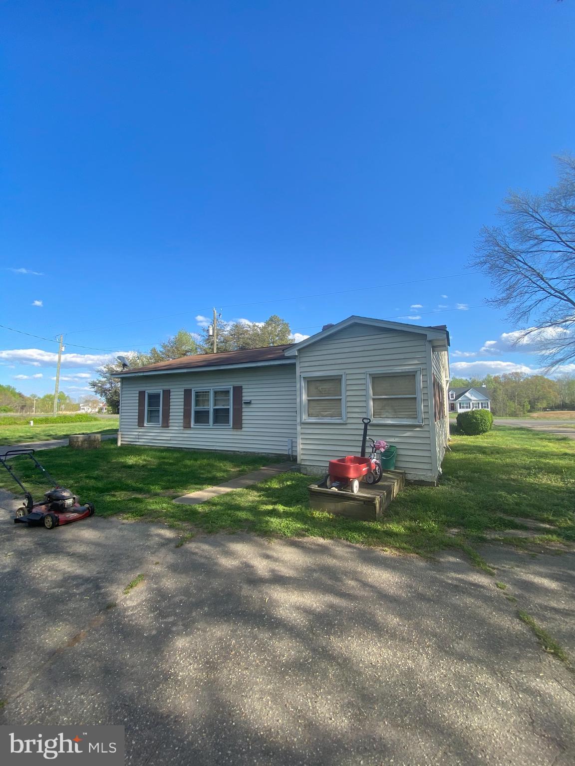 13265 Jersey Road King George, VA 22485 - Photo 7 of 31
